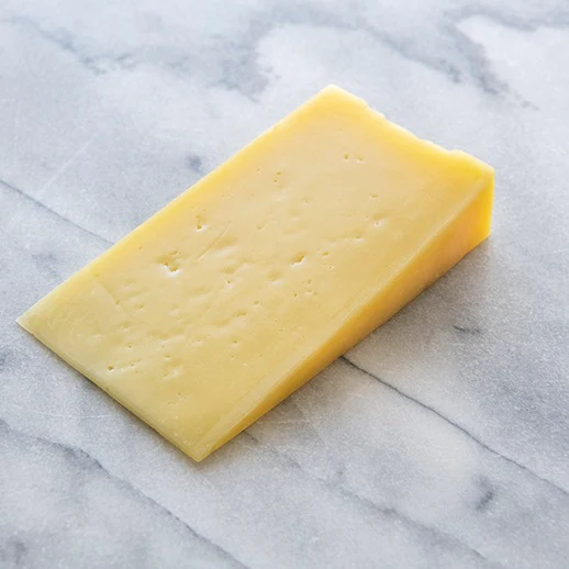 7.5OZ LATTERIA FRESCO / Lira Rossa / Moulton, TX / Raw Cow / Firm