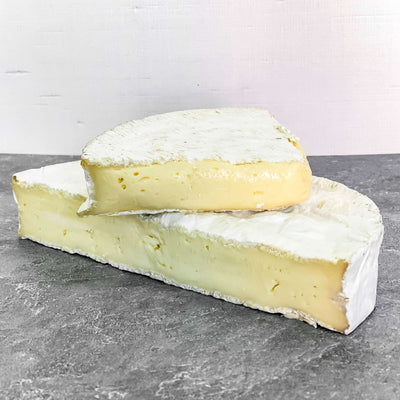 BRIE NANGIS / Rouzaire / France / Past. Cow / Soft-Ripened