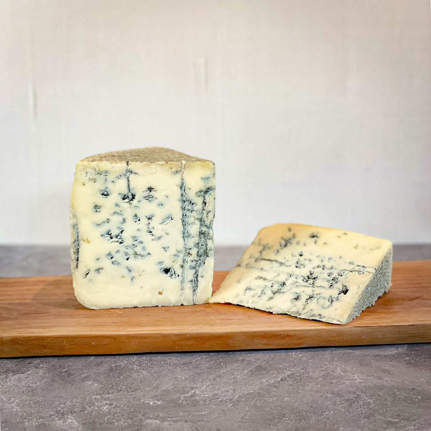 BAY BLUE / Pt. Reyes Creamery / California / Past. Cow / Blue