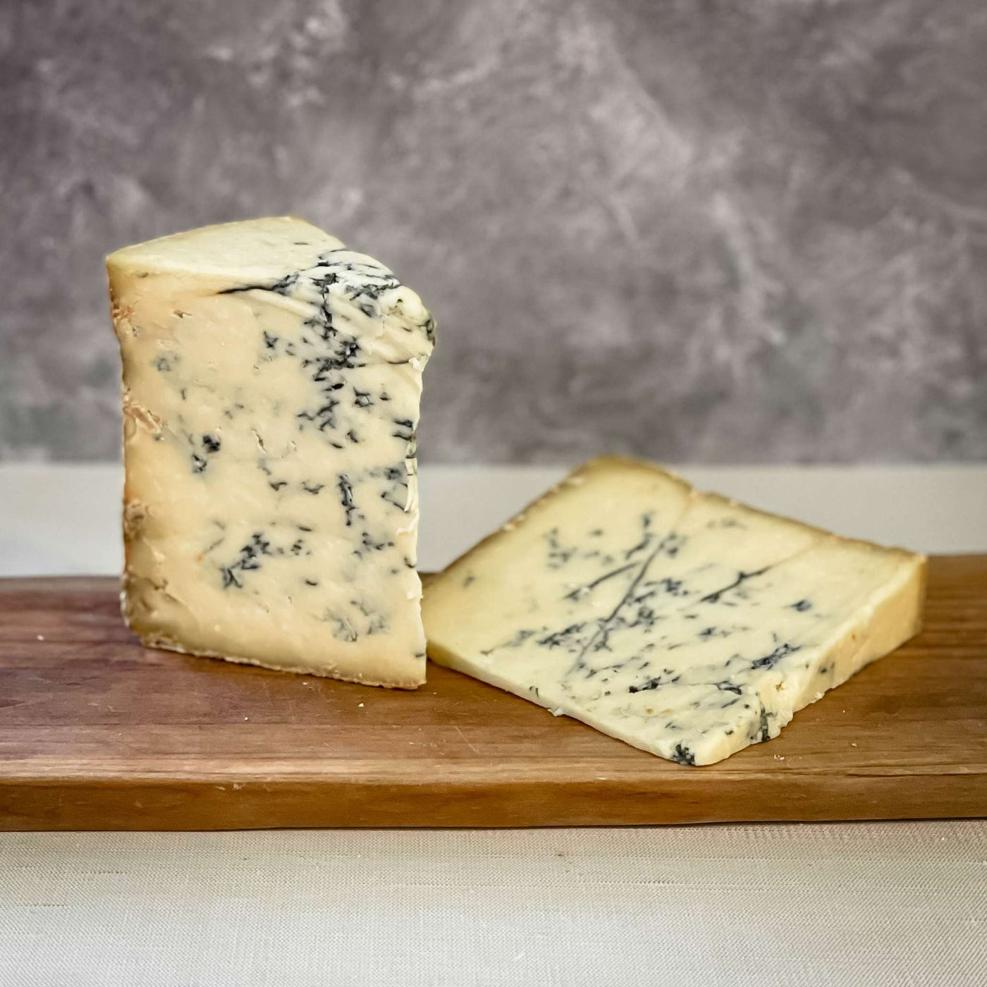 STILTON / Colston-Basset / British Isles / Past. Cow / Blue