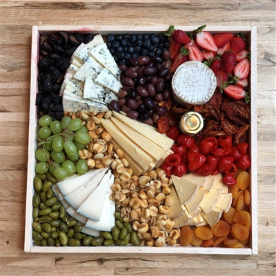 VEGETARIAN CHEESE TRAY (L)