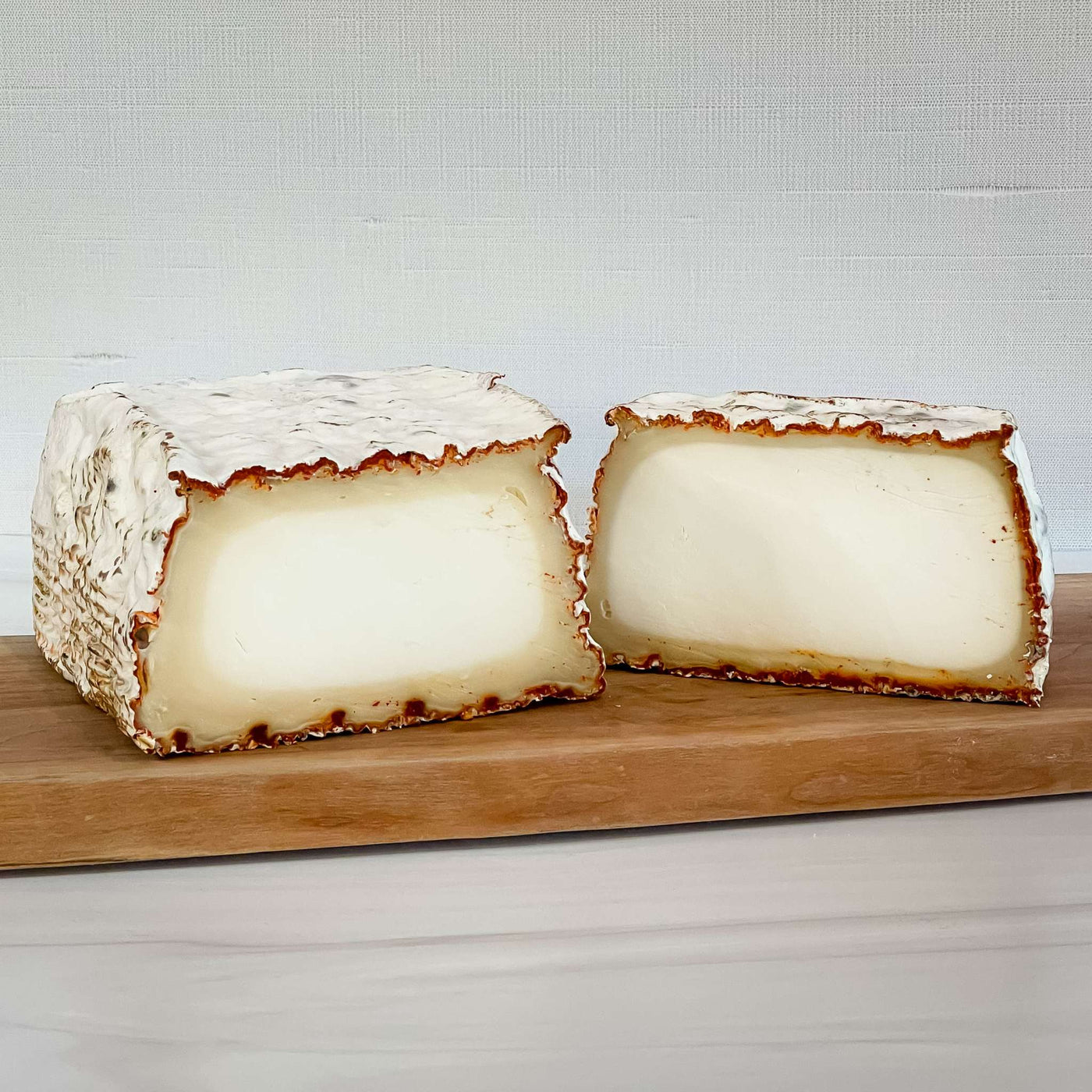 LEONORA A FUEGO / Spain / Past. Goat / Soft-Ripened