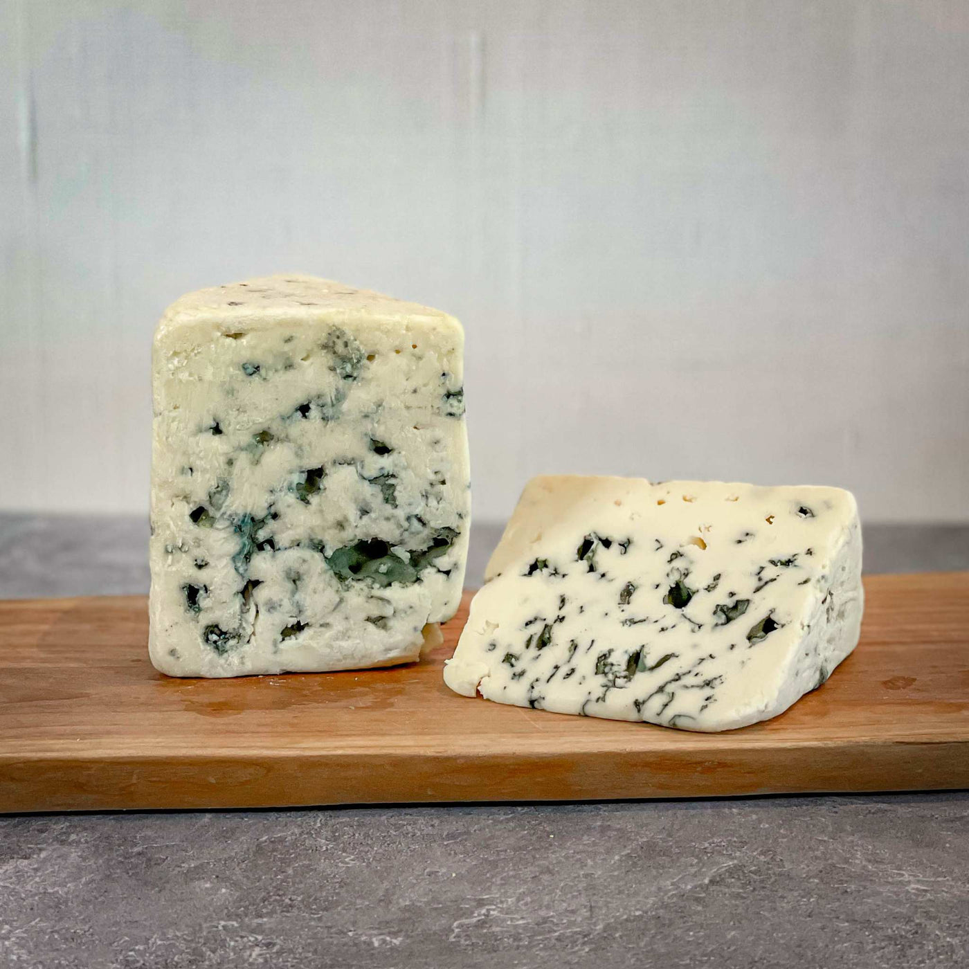 ROQUEFORT, A.O.C. / Gabriel Coulet / France / Raw Sheep / Blue